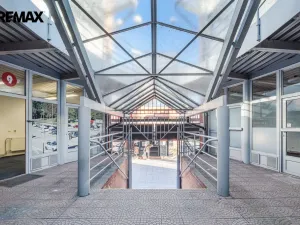 Pronájem obchodního prostoru, Zlín, třída Tomáše Bati, 31 m2