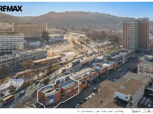 Pronájem obchodního prostoru, Zlín, třída Tomáše Bati, 14 m2