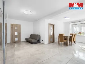 Prodej rodinného domu, Očihov, 280 m2