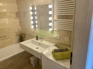 Pronájem bytu 1+kk, Dobřichovice, 5. května, 34 m2