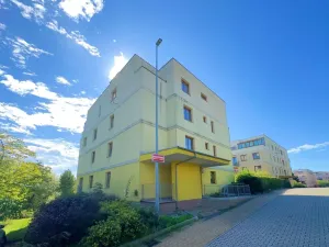Pronájem bytu 3+kk, Praha - Malešice, Prorektorská, 86 m2