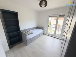 Pronájem rodinného domu, Horoměřice, Karla IV., 94 m2