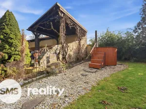 Prodej rodinného domu, Štítary, 327 m2