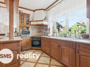 Prodej rodinného domu, Štítary, 665 m2