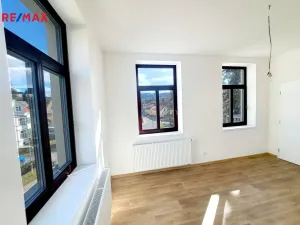 Prodej bytu 2+kk, Jablonec nad Nisou, Podhorská, 59 m2