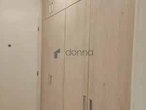 Pronájem bytu 1+kk, Praha, Novovysočanská, 26 m2