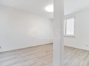 Pronájem bytu 2+kk, Ostrava - Mariánské Hory, Jiřího Trnky, 44 m2