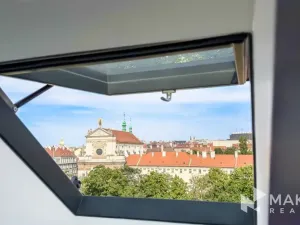 Pronájem kanceláře, Praha - Nové Město, Karlovo náměstí, 128 m2