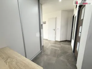 Prodej bytu 3+kk, Štětí, Obchodní, 72 m2
