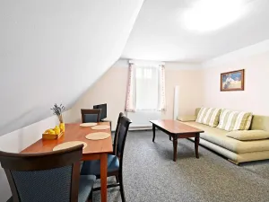 Prodej vícegeneračního domu, Nové Hamry, 660 m2