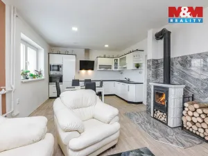 Prodej rodinného domu, Ostřetín, 160 m2