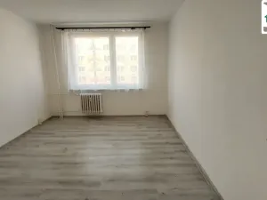 Pronájem bytu 4+1, Cheb, Palackého, 74 m2