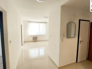 Pronájem bytu 4+1, Cheb, Palackého, 74 m2