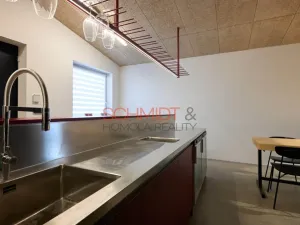 Prodej obchodního prostoru, Břeclav, Pyskatého, 146 m2