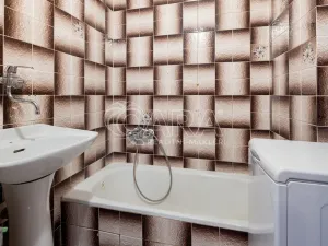 Prodej bytu 3+1, Praha - Vinohrady, Krátká, 79 m2