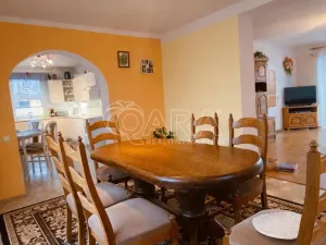 Prodej rodinného domu, Věšín, 264 m2