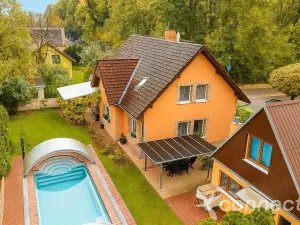 Prodej rodinného domu, Praha - Uhříněves, Vachkova, 240 m2