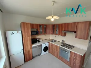 Prodej bytu 3+1, Loket, Sportovní, 70 m2