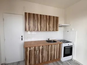 Pronájem bytu 2+1, Opava, Edvarda Beneše, 59 m2