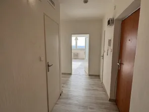 Pronájem bytu 2+1, Opava, Edvarda Beneše, 59 m2