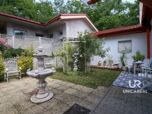 Prodej chaty, Ořechov, 250 m2