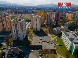 Prodej obchodního prostoru, Frýdek-Místek - Frýdek, Dobrovského, 1150 m2