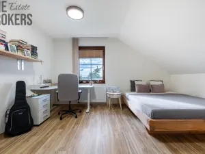 Prodej rodinného domu, Kovanice, 201 m2