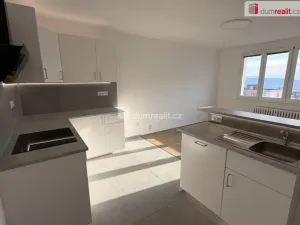 Pronájem bytu 3+kk, Ústí nad Labem - Severní Terasa, Pod Parkem, 68 m2