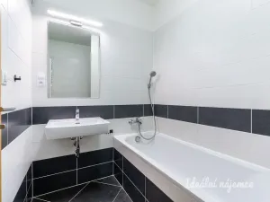 Pronájem bytu 3+kk, Praha - Letňany, Hlučkova, 74 m2