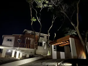 Prodej rodinného domu, Coxen Hole, Roatán, Honduras, 238 m2