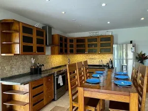 Prodej rodinného domu, Coxen Hole, Roatán, Honduras, 668 m2