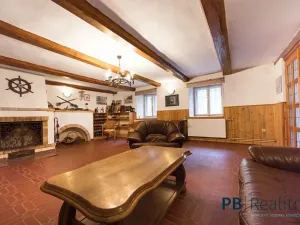 Prodej rodinného domu, Křemže, 450 m2