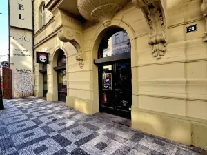 Pronájem obchodního prostoru, Praha - Staré Město, Dlouhá, 86 m2