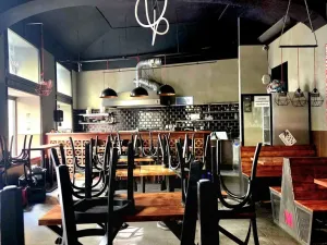 Pronájem obchodního prostoru, Praha - Staré Město, Dlouhá, 86 m2