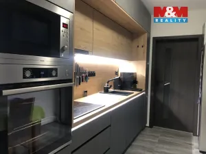 Prodej bytu 3+1, Moravský Beroun, gen. Svobody, 61 m2