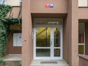 Prodej bytu 3+1, Mělník, Kosmonautů, 70 m2