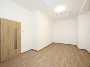Pronájem bytu 1+kk, Praha - Holešovice, Komunardů, 32 m2