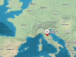 Prodej zemědělské usedlosti, Capolona,Itálie, 377 m2
