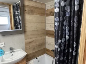 Pronájem bytu 1+kk, Praha, Husitská, 14 m2