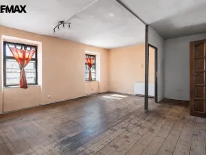 Prodej zemědělské usedlosti, Hluboké Dvory, 951 m2