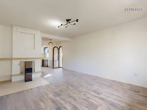 Prodej rodinného domu, Kralupy nad Vltavou - Lobeček, Vltavská, 221 m2