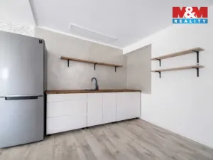 Prodej bytu 3+kk, Skořice, 73 m2