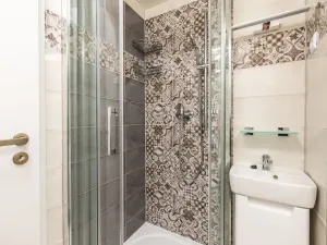 Pronájem bytu 1+kk, Plzeň - Severní Předměstí, Sokolovská, 27 m2