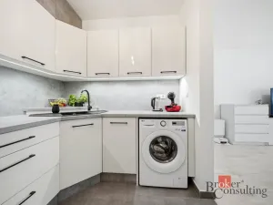 Prodej bytu 2+kk, Hradec Králové - Nový Hradec Králové, Antonína Petrofa, 54 m2