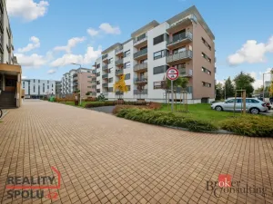 Prodej bytu 2+kk, Hradec Králové - Nový Hradec Králové, Antonína Petrofa, 54 m2