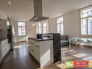 Pronájem bytu 3+kk, Praha, Dejvická, 106 m2