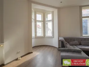 Pronájem bytu 3+kk, Praha, Dejvická, 106 m2