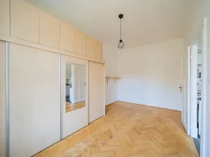 Pronájem bytu 2+kk, Praha - Smíchov, Holečkova, 39 m2
