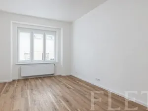 Prodej bytu 2+1, Praha - Libeň, U svobodárny, 56 m2