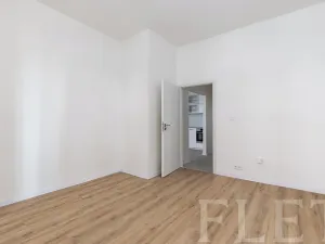 Prodej bytu 2+1, Praha - Holešovice, Stupkova, 48 m2